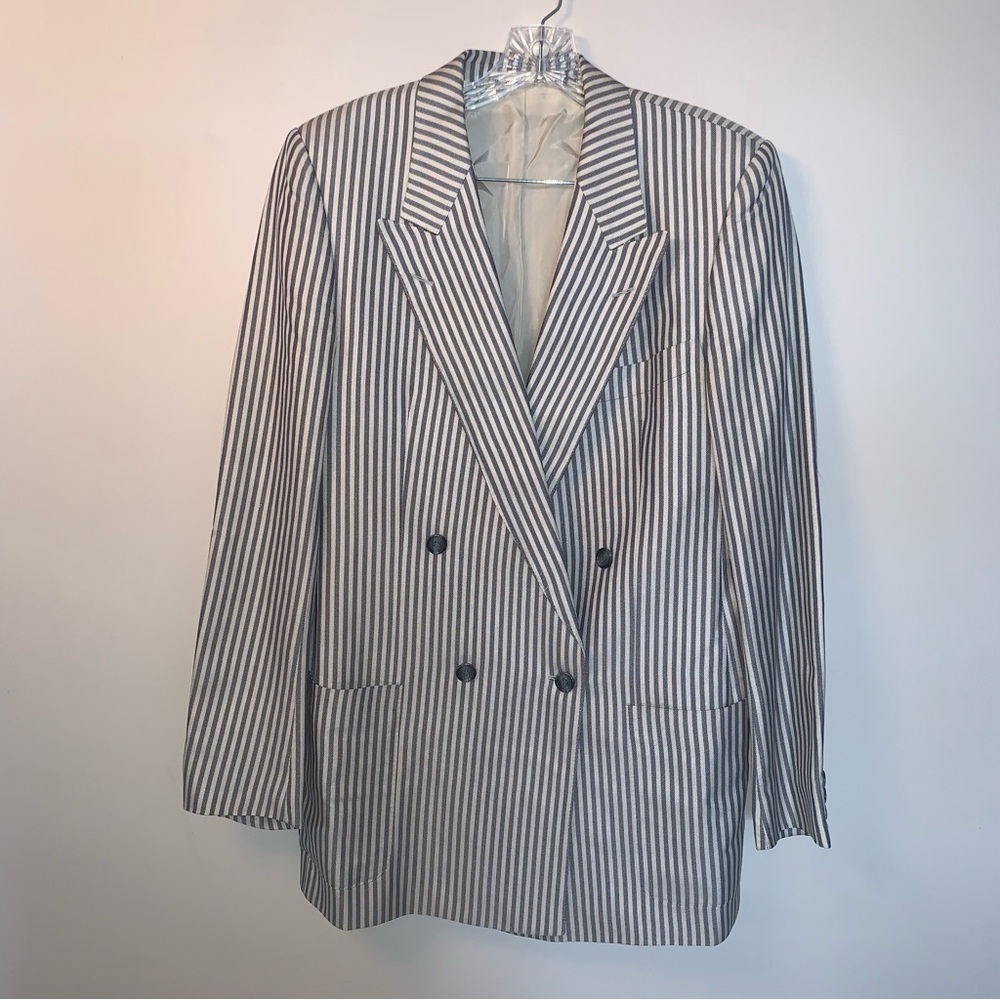 Hugo Boss 100% Silk White and Blue Pin Stripe Double-Breasted Blazer